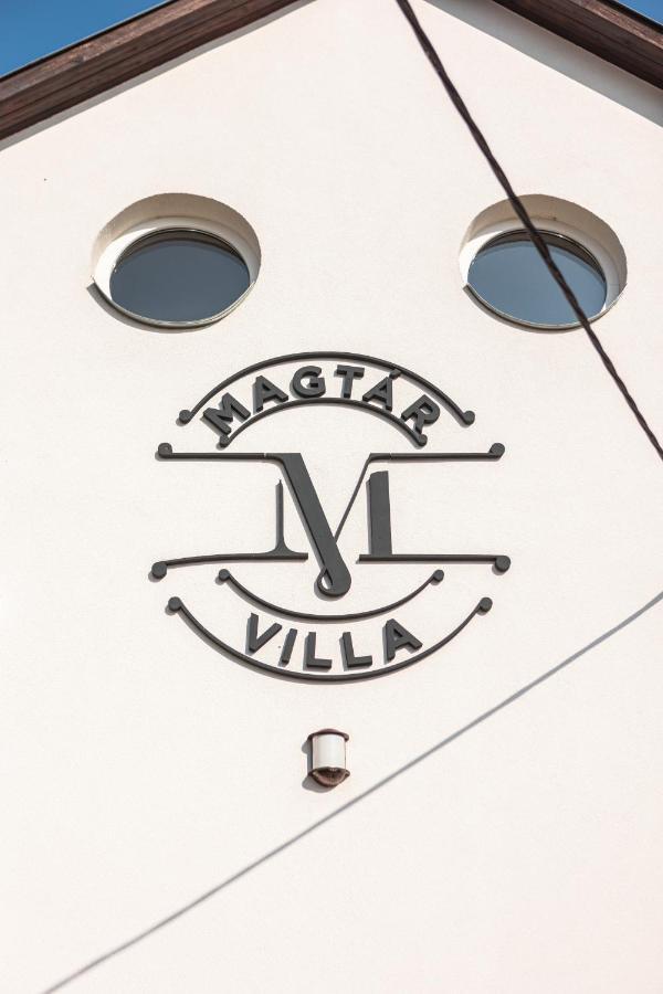 Magtar Villa Bóly Eksteriør billede